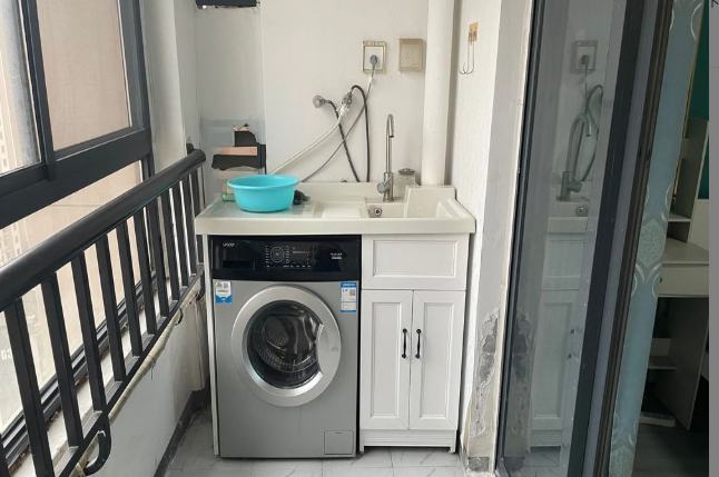 地铁沿线一居